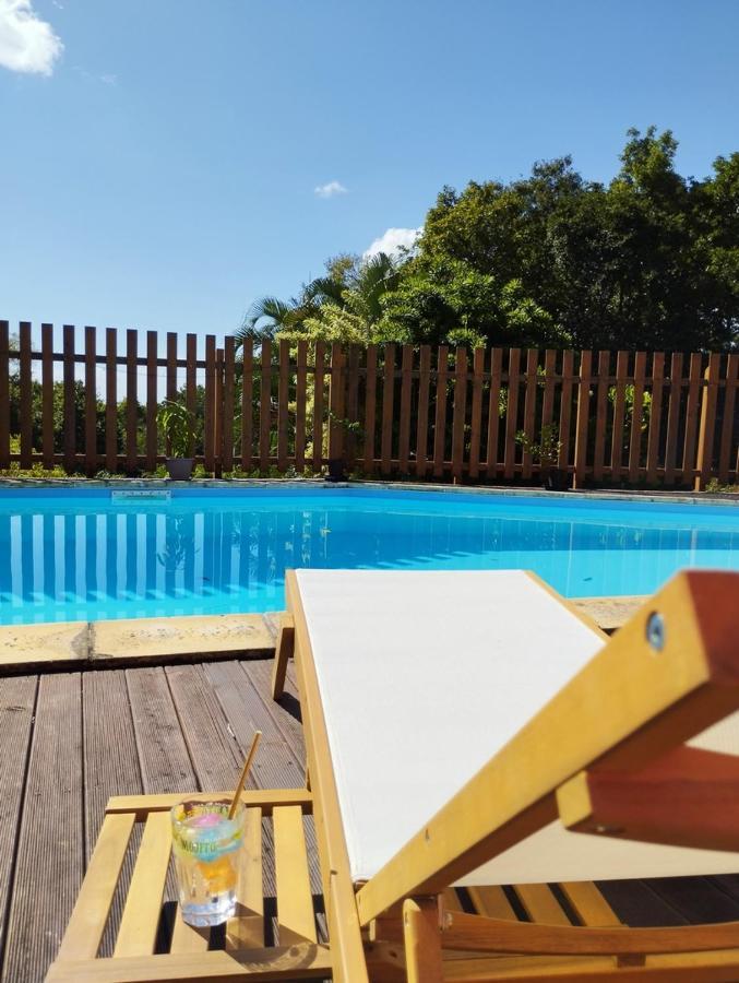 Kaz Kalina - Gites Avec Piscine Partagee Буянт Екстер'єр фото